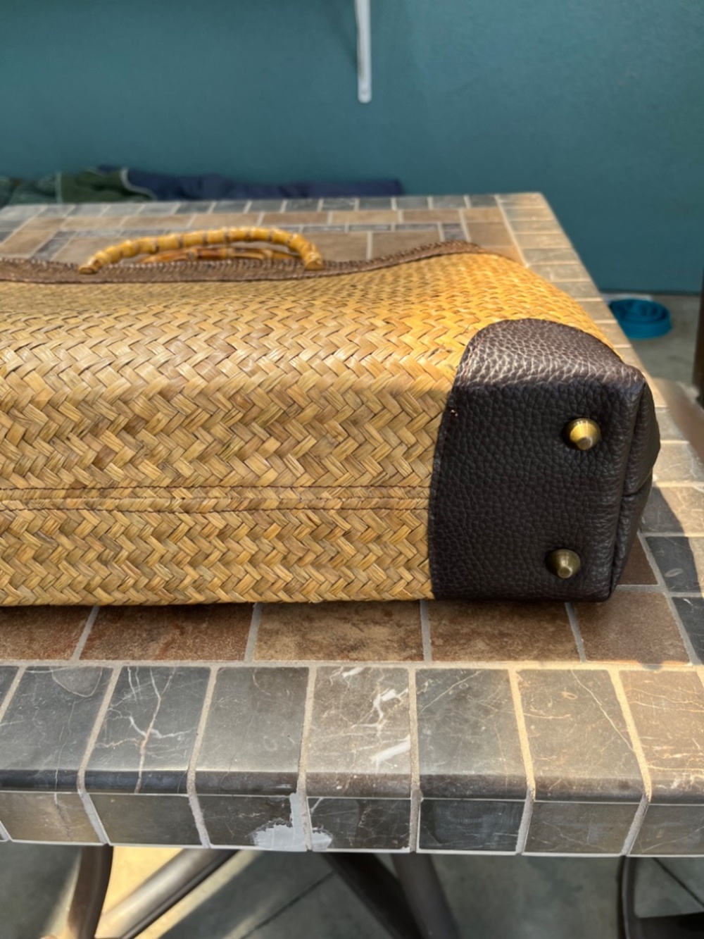 Amanpurl Handwoven Seagrass Tote  Oversized  Excellent Condition  Like New - Picture 11 of 14